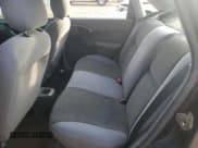 ✅ 2004 Ford Focus LX • VIN: 1FAFP33P64W171988 • Lot: 93232465. Listed on Copart with 161,672 mi. Free auction sales archive from the USA and detailed vehicle history report at DreamBid. Image 10.