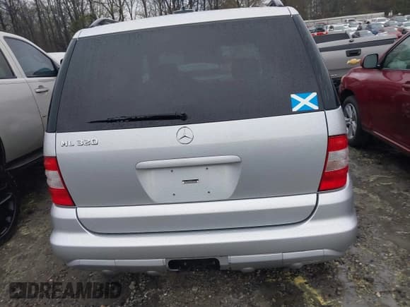 ✅ 2002 Mercedes-Benz M 320/430/500 • VIN: 4JGAB54E92A352889 • Lot: 41805001. Listed on IAAI with 174,758 mi. Free auction sales archive from the USA and detailed vehicle history report at DreamBid. Image 16.