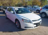 ✅ 2011 Chevrolet Malibu 2LT • VIN: 1G1ZD5E10BF124966 • Lot: 43608438. Wystawiony na IAAI z przebiegiem 156 643 mil. Bezpłatny archiwum sprzedaży aukcyjnych z USA i szczegółowy raport historii pojazdu na DreamBid. Zdjęcie 1.