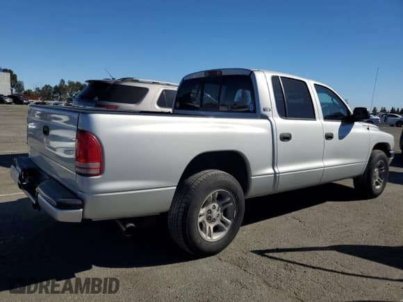 ✅ 2001 Dodge Dakota Sport • VIN: 1B7GL2AN41S137184 • Lot: 82770065. Wystawiony na Copart z przebiegiem 190 696 mil. Bezpłatny archiwum sprzedaży aukcyjnych z USA i szczegółowy raport historii pojazdu na DreamBid. Zdjęcie 3.