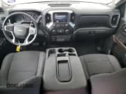 ✅ 2021 Chevrolet Silverado 1500 LT • VIN: 3GCPWCET3MG105327 • Lot: 71638034. Wystawiony na Copart z przebiegiem 101 312 mil. Bezpłatny archiwum sprzedaży aukcyjnych z USA i szczegółowy raport historii pojazdu na DreamBid. Zdjęcie 8.