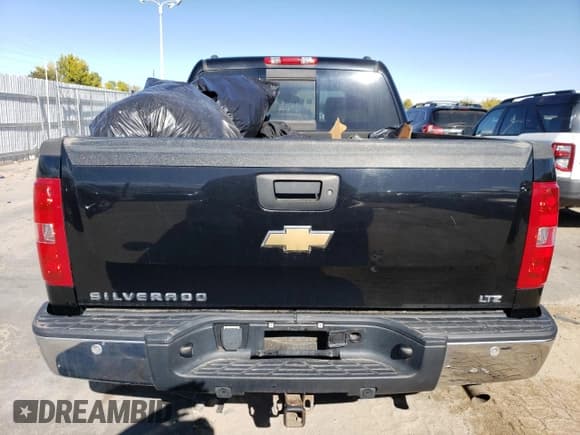 ✅ 2008 Chevrolet Silverado 1500 LTZ • VIN: 2GCFK13Y381155508 • Lot: 76676564. Listed on Copart with 204,456 mi. Free auction sales archive from the USA and detailed vehicle history report at DreamBid. Image 6.
