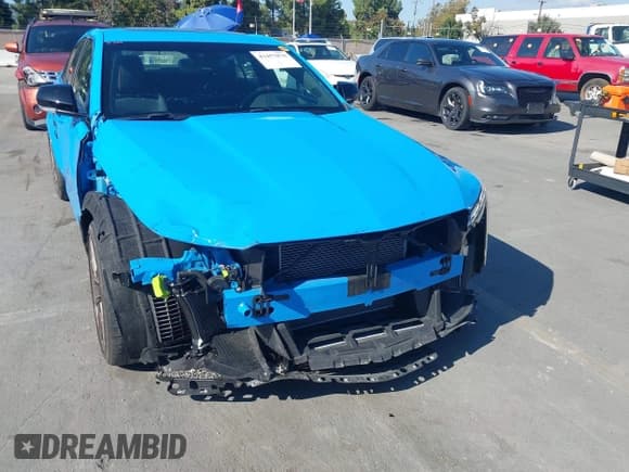 ✅ 2023 Cadillac CT4-V Blackwing • VIN: 1G6DL5RP6P0561032 • Лот: 43457878. Опубликован ранее на IAAI с пробегом 25 252 миль. Бесплатный доступ к архиву аукционных продаж из США и подробный отчёт об истории автомобиля на DreamBid. Изображение 6.