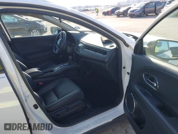 ✅ 2021 Honda HR-V EX-L • VIN: 3CZRU5H76MM727036 • Lot: 41587332. Listed on IAAI with 91,506 mi. Free auction sales archive from the USA and detailed vehicle history report at DreamBid. Image 5.