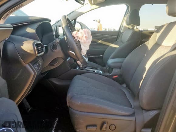 ✅ 2019 Hyundai Santa Fe SEL • VIN: 5NMS33AD1KH130200 • Lot: 91327125. Listed on Copart with 53,375 mi. Free auction sales archive from the USA and detailed vehicle history report at DreamBid. Image 7.