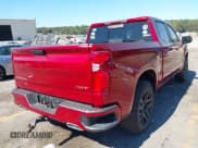 ✅ 2024 Chevrolet Silverado 1500 RST • VIN: 1GCUDEED6RZ209220 • Lot: 43400754. Wystawiony na IAAI z przebiegiem 18 474 mil. Bezpłatny archiwum sprzedaży aukcyjnych z USA i szczegółowy raport historii pojazdu na DreamBid. Zdjęcie 4.