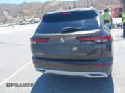 ✅ 2022 Mitsubishi Outlander SEL • VIN: JA4J3VA88NZ091559 • Lot: 42912322. Listed on IAAI with 11,132 mi. Free auction sales archive from the USA and detailed vehicle history report at DreamBid. Image 16.