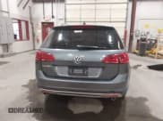 ✅ 2017 Volkswagen Golf S • VIN: 3VWH17AU0HM527200 • Лот: 42808964. Опубликован ранее на IAAI с пробегом 160 638 миль. Бесплатный доступ к архиву аукционных продаж из США и подробный отчёт об истории автомобиля на DreamBid. Изображение 16.