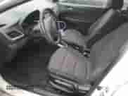 2020 Hyundai Accent SE z VIN 3KPC24A61LE094225, wystawiony jako Copart lot #36822383 z przebiegiem 18 286 mil mil oraz . Historia ofert i sprzedaży dostępna na DreamBid. Obrazek 7.