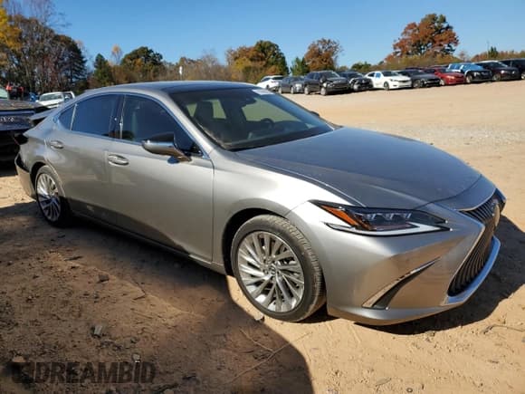 ✅ 2021 Lexus ES 350 Ultra Luxury • VIN: 58AFZ1B1XMU093382 • Lot: 91869625. Wystawiony na Copart z przebiegiem 26 029 mil. Bezpłatny archiwum sprzedaży aukcyjnych z USA i szczegółowy raport historii pojazdu na DreamBid. Zdjęcie 4.
