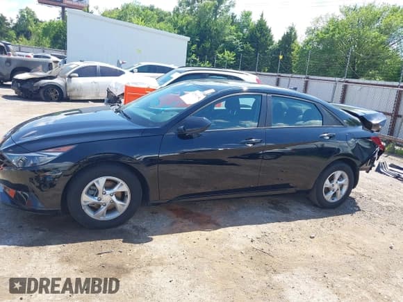 ✅ 2021 Hyundai Elantra SE • VIN: KMHLL4AG4MU173585 • Lot: 42592182. Listed on IAAI with 62,662 mi. Free auction sales archive from the USA and detailed vehicle history report at DreamBid. Image 15.