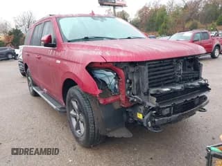 ✅ 2019 Ford Expedition XLT • VIN: 1FMJU1JT6KEA07303 • Lot: 43723205. Listed on IAAI with 126,561 mi. Free auction sales archive from the USA and detailed vehicle history report at DreamBid. Image 1.