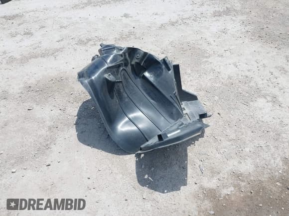 ✅ 2018 Nissan Versa S Plus • VIN: 3N1CN7AP8JL831790 • Lot: 42380102. Wystawiony na IAAI z przebiegiem 63 090 mil. Bezpłatny archiwum sprzedaży aukcyjnych z USA i szczegółowy raport historii pojazdu na DreamBid. Zdjęcie 12.