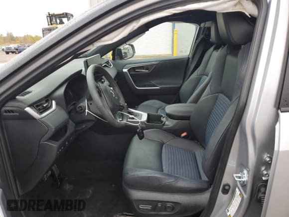 ✅ 2024 Toyota RAV4 Hybrid XSE • VIN: 2T3E6RFV6RW058263 • Lot: 89467105. Wystawiony na Copart z przebiegiem 22 309 mil. Bezpłatny archiwum sprzedaży aukcyjnych z USA i szczegółowy raport historii pojazdu na DreamBid. Zdjęcie 7.