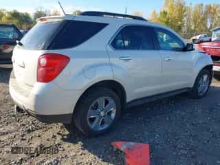 2015 Chevrolet Equinox LT с VIN 1GNFLGEK1FZ117568, выставлен на аукционе IAAI как лот 43424527 с пробегом 156 838 миль миль и . История ставок и продаж доступна на DreamBid. Изображение 4.