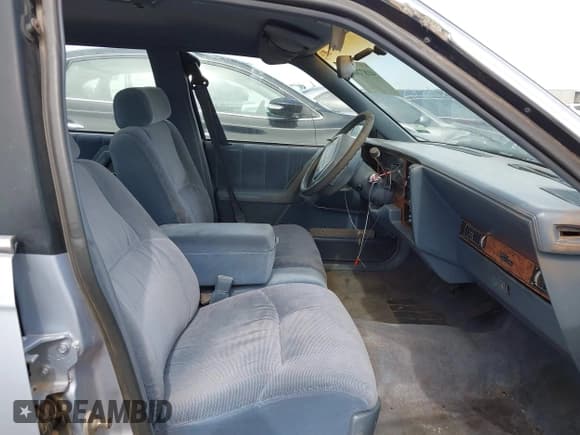✅ 1995 Buick Century Limited SL • VIN: 1G4AG55M8S6409397 • Lot: 41872633. Listed on IAAI with 84,308 mi. Free auction sales archive from the USA and detailed vehicle history report at DreamBid. Image 5.