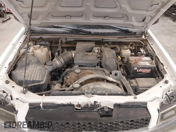 ✅ 2004 Chevrolet Colorado LS Z71 • VIN: 1GCDT196048194302 • Lot: 41407229. Listed on IAAI with 424,834 mi. Free auction sales archive from the USA and detailed vehicle history report at DreamBid. Image 10.