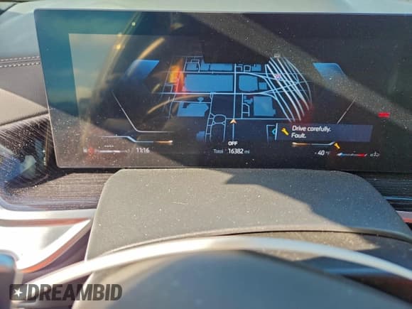 ✅ 2024 BMW X5 xDrive40i • VIN: 5UX23EU04R9T19643 • Lot: 94409125. Listed on Copart with 16,382 mi. Free auction sales archive from the USA and detailed vehicle history report at DreamBid. Image 9.