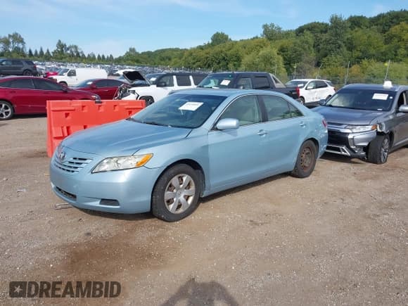 ✅ 2007 Toyota Camry LE • VIN: 4T1BK46K07U502525 • Lot: 43135031. Listed on IAAI with 192,322 mi. Free auction sales archive from the USA and detailed vehicle history report at DreamBid. Image 2.