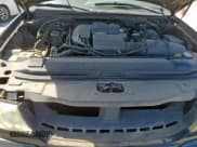 ✅ 2002 Lincoln Navigator • VIN: 5LMEU27R02LJ13743 • Лот: 67124995. Опубликован ранее на Copart с пробегом Не указан. Бесплатный доступ к архиву аукционных продаж из США и подробный отчёт об истории автомобиля на DreamBid. Изображение 12.