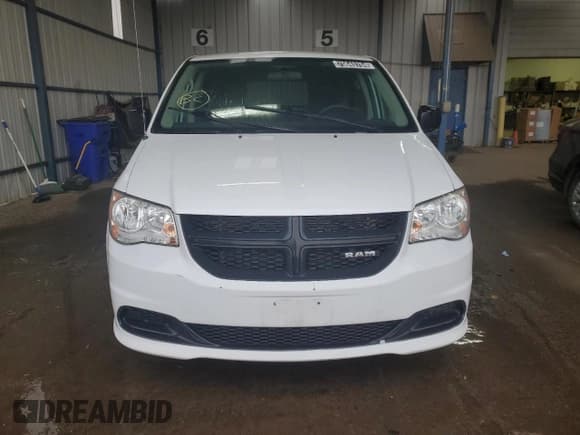 ✅ 2015 Ram Cargo Van Tradesman • VIN: 2C4JRGAG6FR702241 • Lot: 75645704. Wystawiony na Copart z przebiegiem 124 551 mil. Bezpłatny archiwum sprzedaży aukcyjnych z USA i szczegółowy raport historii pojazdu na DreamBid. Zdjęcie 5.