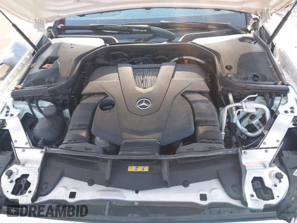 ✅ 2018 Mercedes-Benz E 400 • VIN: WDD1K6FB2JF042782 • Lot: 42987508. Wystawiony na IAAI z przebiegiem 75 257 mil. Bezpłatny archiwum sprzedaży aukcyjnych z USA i szczegółowy raport historii pojazdu na DreamBid. Zdjęcie 10.