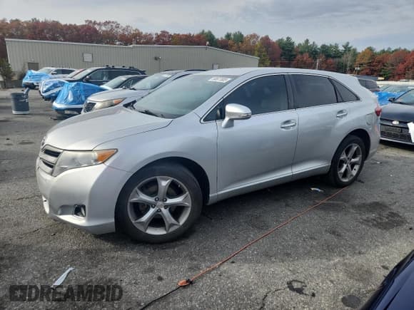 ✅ 2013 Toyota Venza LE • VIN: 4T3BK3BB8DU092799 • Lot: 90677805. Listed on Copart with 172,937 mi. Free auction sales archive from the USA and detailed vehicle history report at DreamBid. Image 1.