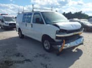 ✅ 2019 Chevrolet Express Cargo • VIN: 1GCWGAFGXK1144071 • Lot: 42935710. Wystawiony na IAAI z przebiegiem 130 699 mil. Bezpłatny archiwum sprzedaży aukcyjnych z USA i szczegółowy raport historii pojazdu na DreamBid. Zdjęcie 1.