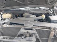 ✅ 2002 Chevrolet Suburban LS • VIN: 1GNEC16T02J206251 • Lot: 42732097. Wystawiony na IAAI z przebiegiem 276 973 mil. Bezpłatny archiwum sprzedaży aukcyjnych z USA i szczegółowy raport historii pojazdu na DreamBid. Zdjęcie 10.