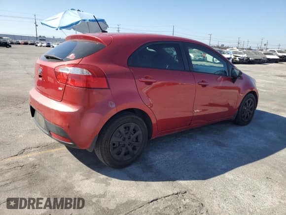 ✅ 2013 Kia Rio LX • VIN: KNADM5A3XD6310197 • Лот: 91847745. Опубликован ранее на Copart с пробегом 159 332 миль. Бесплатный доступ к архиву аукционных продаж из США и подробный отчёт об истории автомобиля на DreamBid. Изображение 3.