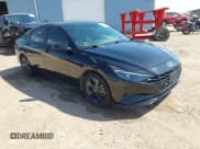 ✅ 2022 Hyundai Elantra Blue • VIN: KMHLM4AJ2NU028765 • Lot: 42516435. Listed on IAAI with 100,649 mi. Free auction sales archive from the USA and detailed vehicle history report at DreamBid. Image 1.