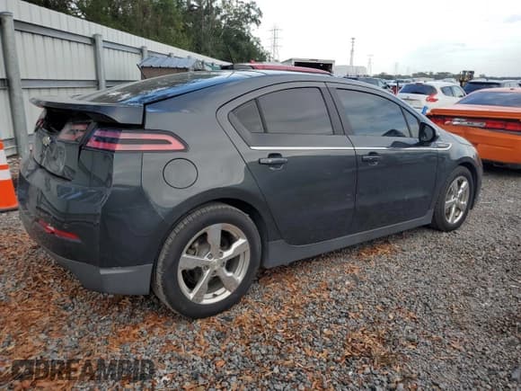 ✅ 2015 Chevrolet Volt • VIN: 1G1RD6E45FU121837 • Lot: 79685644. Wystawiony na Copart z przebiegiem Nie podano. Bezpłatny archiwum sprzedaży aukcyjnych z USA i szczegółowy raport historii pojazdu na DreamBid. Zdjęcie 3.