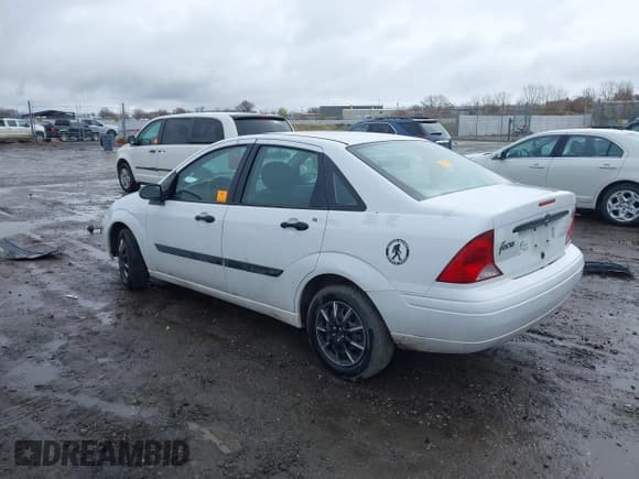 ✅ 2003 Ford Focus LX • VIN: 1FAFP33PX3W181700 • Lot: 41910086. Listed on IAAI with 139,777 mi. Free auction sales archive from the USA and detailed vehicle history report at DreamBid. Image 3.
