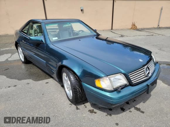 ✅ 1996 Mercedes-Benz SL 500 • VIN: WDBFA67F1TF130955 • Лот: 63761425. Опубликован ранее на Copart с пробегом 97 732 миль. Бесплатный доступ к архиву аукционных продаж из США и подробный отчёт об истории автомобиля на DreamBid. Изображение 1.