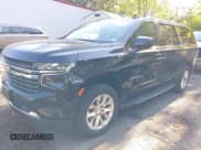 ✅ 2021 Chevrolet Suburban LT • VIN: 1GNSKCKD1MR382911 • Lot: 43016739. Wystawiony na IAAI z przebiegiem 210 049 mil. Bezpłatny archiwum sprzedaży aukcyjnych z USA i szczegółowy raport historii pojazdu na DreamBid. Zdjęcie 17.