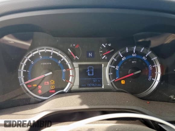 ✅ 2015 Toyota 4Runner Limited • VIN: JTEBU5JR3F5274940 • Lot: 85535165. Wystawiony na Copart z przebiegiem 190 963 mil. Bezpłatny archiwum sprzedaży aukcyjnych z USA i szczegółowy raport historii pojazdu na DreamBid. Zdjęcie 9.