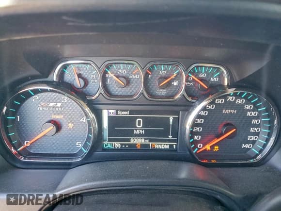 ✅ 2016 Chevrolet Silverado 2500HD LTZ • VIN: 1GC1KWE88GF222650 • Lot: 95276375. Wystawiony na Copart z przebiegiem 60 898 mil. Bezpłatny archiwum sprzedaży aukcyjnych z USA i szczegółowy raport historii pojazdu na DreamBid. Zdjęcie 9.