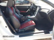 ✅ 2010 Hyundai Genesis Coupe R-Spec • VIN: KMHHT6KD9AU023229 • Lot: 41765873. Wystawiony na IAAI z przebiegiem 117 717 mil. Bezpłatny archiwum sprzedaży aukcyjnych z USA i szczegółowy raport historii pojazdu na DreamBid. Zdjęcie 5.