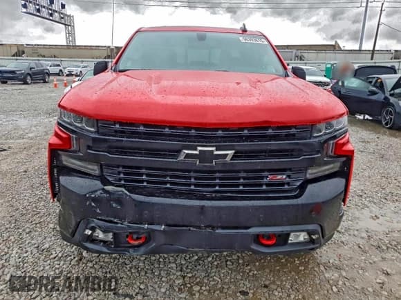 ✅ 2020 Chevrolet Silverado 1500 LT Trail Boss • VIN: 3GCPYFED0LG320330 • Lot: 96393615. Wystawiony na Copart z przebiegiem 100 076 mil. Bezpłatny archiwum sprzedaży aukcyjnych z USA i szczegółowy raport historii pojazdu na DreamBid. Zdjęcie 5.