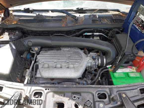 ✅ 2006 Saturn VUE • VIN: 5GZCZ53496S832740 • Lot: 43076634. Wystawiony na IAAI z przebiegiem 80 329 mil. Bezpłatny archiwum sprzedaży aukcyjnych z USA i szczegółowy raport historii pojazdu na DreamBid. Zdjęcie 10.