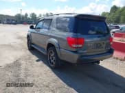 ✅ 2006 Toyota Sequoia Limited • VIN: 5TDBT48AX6S258990 • Lot: 43135017. Listed on IAAI with 260,755 mi. Free auction sales archive from the USA and detailed vehicle history report at DreamBid. Image 3.