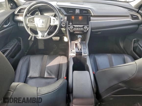 ✅ 2019 Honda Civic Touring • VIN: 19XFC1F96KE200579 • Лот: 93822055. Опубликован ранее на Copart с пробегом 101 810 миль. Бесплатный доступ к архиву аукционных продаж из США и подробный отчёт об истории автомобиля на DreamBid. Изображение 8.