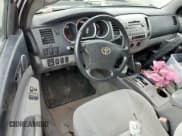 ✅ 2011 Toyota Tacoma PreRunner • VIN: 5TFTU4GN2BX007018 • Лот: 81120255. Опубликован ранее на Copart с пробегом 65 881 миль. Бесплатный доступ к архиву аукционных продаж из США и подробный отчёт об истории автомобиля на DreamBid. Изображение 8.