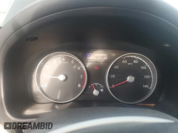 ✅ 2010 Hyundai Accent GS • VIN: KMHCM3AC4AU170492 • Лот: 85258114. Опубликован ранее на Copart с пробегом 119 238 миль. Бесплатный доступ к архиву аукционных продаж из США и подробный отчёт об истории автомобиля на DreamBid. Изображение 9.