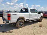 ✅ 2023 Ford F-350 XL • VIN: 1FT8W3BT4PEC87821 • Lot: 69354505. Wystawiony na Copart z przebiegiem 98 485 mil. Bezpłatny archiwum sprzedaży aukcyjnych z USA i szczegółowy raport historii pojazdu na DreamBid. Zdjęcie 3.