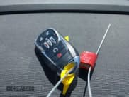 ✅ 2024 Buick Envista Avenir • VIN: KL47LCE21RB056140 • Lot: 42137680. Wystawiony na IAAI z przebiegiem 13 759 mil. Bezpłatny archiwum sprzedaży aukcyjnych z USA i szczegółowy raport historii pojazdu na DreamBid. Zdjęcie 11.