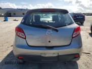 ✅ 2013 Mazda 2 Touring • VIN: JM1DE1LY7D0160988 • Лот: 77275474. Опубликован ранее на Copart с пробегом 106 080 миль. Бесплатный доступ к архиву аукционных продаж из США и подробный отчёт об истории автомобиля на DreamBid. Изображение 6.
