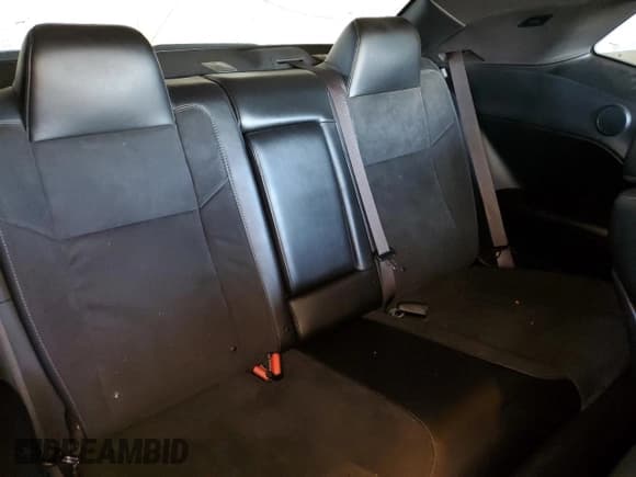 ✅ 2021 Dodge Challenger R/T • VIN: 2C3CDZBT1MH603283 • Lot: 88304085. Wystawiony na Copart z przebiegiem 29 642 mil. Bezpłatny archiwum sprzedaży aukcyjnych z USA i szczegółowy raport historii pojazdu na DreamBid. Zdjęcie 10.