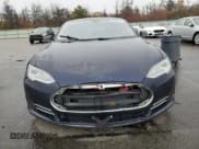 ✅ 2013 Tesla Model S Performance • VIN: 5YJSA1DP7DFP07140 • Lot: 90340515. Wystawiony na Copart z przebiegiem 92 686 mil. Bezpłatny archiwum sprzedaży aukcyjnych z USA i szczegółowy raport historii pojazdu na DreamBid. Zdjęcie 5.