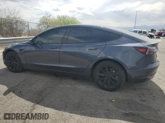 ✅ 2022 Tesla Model 3 Long Range • VIN: 5YJ3E1EB0NF329143 • Lot: 53831905. Wystawiony na Copart z przebiegiem 58 503 mil. Bezpłatny archiwum sprzedaży aukcyjnych z USA i szczegółowy raport historii pojazdu na DreamBid. Zdjęcie 2.
